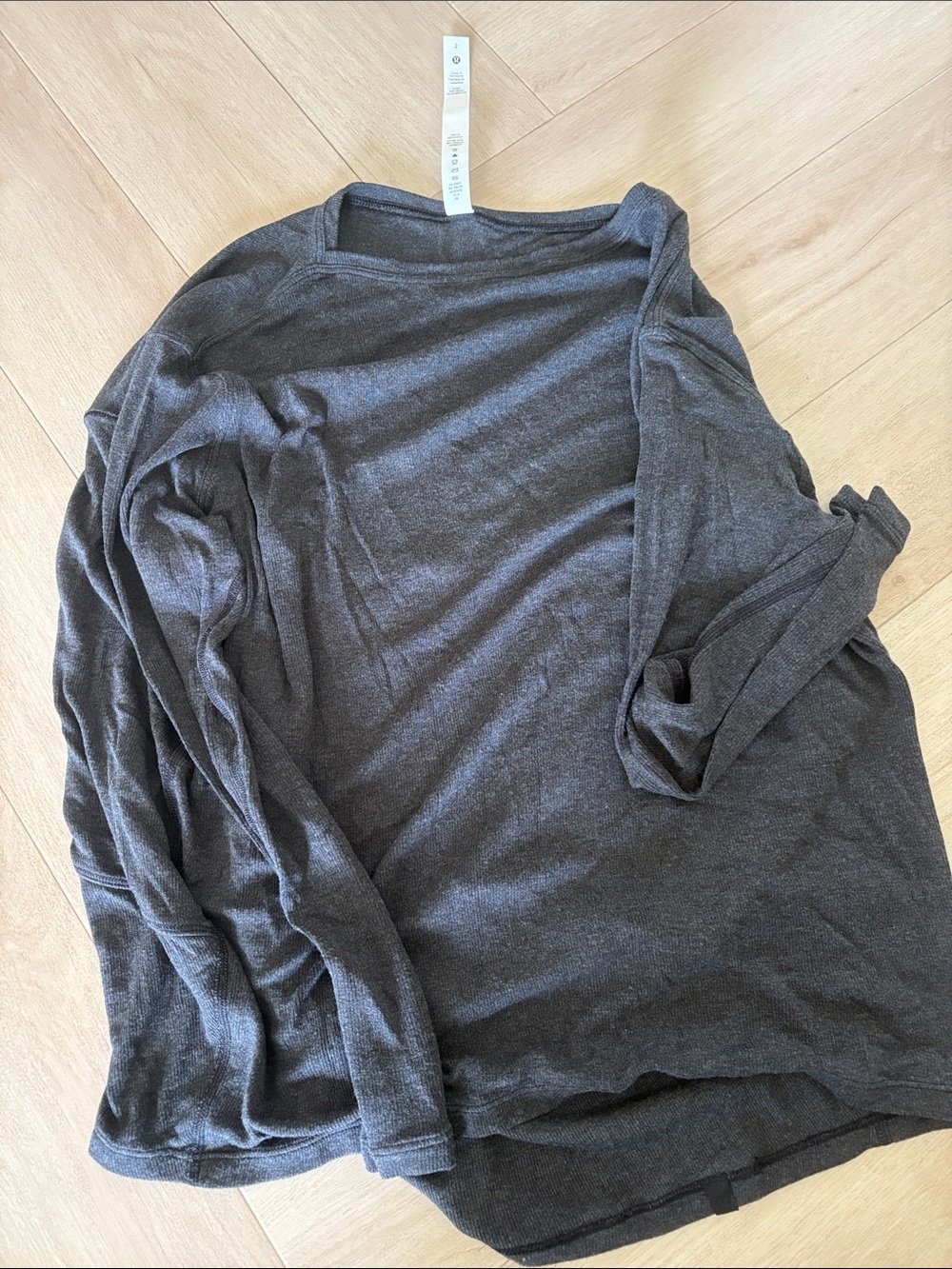 lululemon athletica dark gray Long-Sleeve Lightweight Tee
